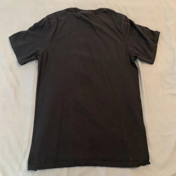 Pulp Fiction Shirt Mens Small Goodie Two Sleeves Movie Tee 2022 Dance Scene - Picture 6 of 7